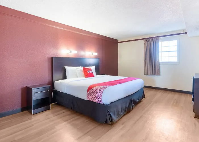 Hotel Oyo N Sheridan Rd & Airport Tulsa