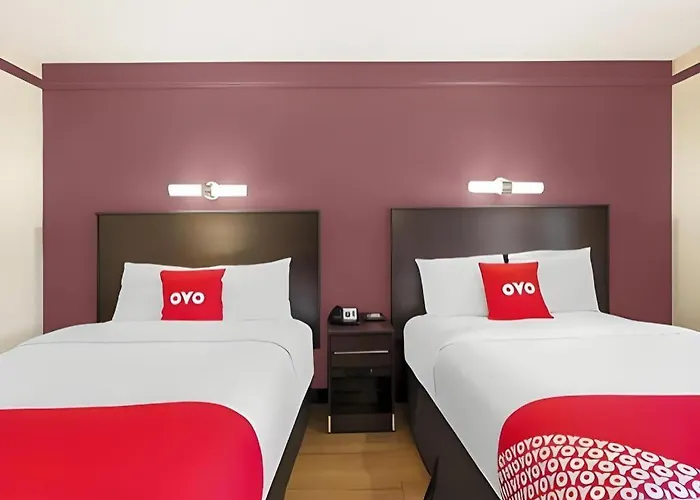 Oyo N Sheridan Rd & Airport Hotel Tulsa